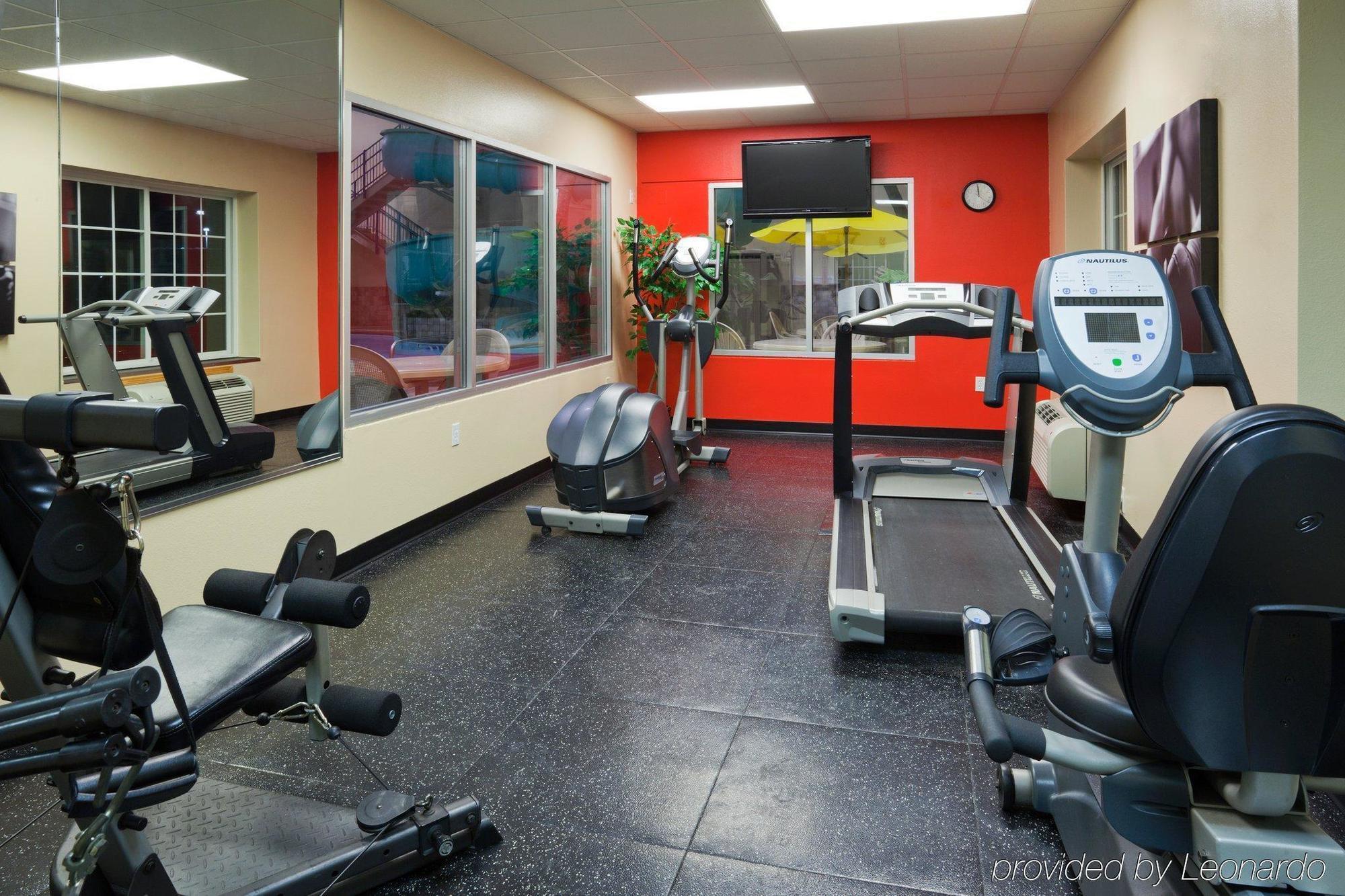 Country Inn & Suites By Radisson Bismarck Waterpark Einrichtungen foto